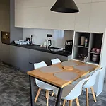 Apartment E3 *